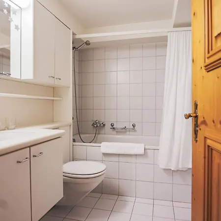 Chesa Alossa By Interhome 아파트 라 푼트-차무에스-치